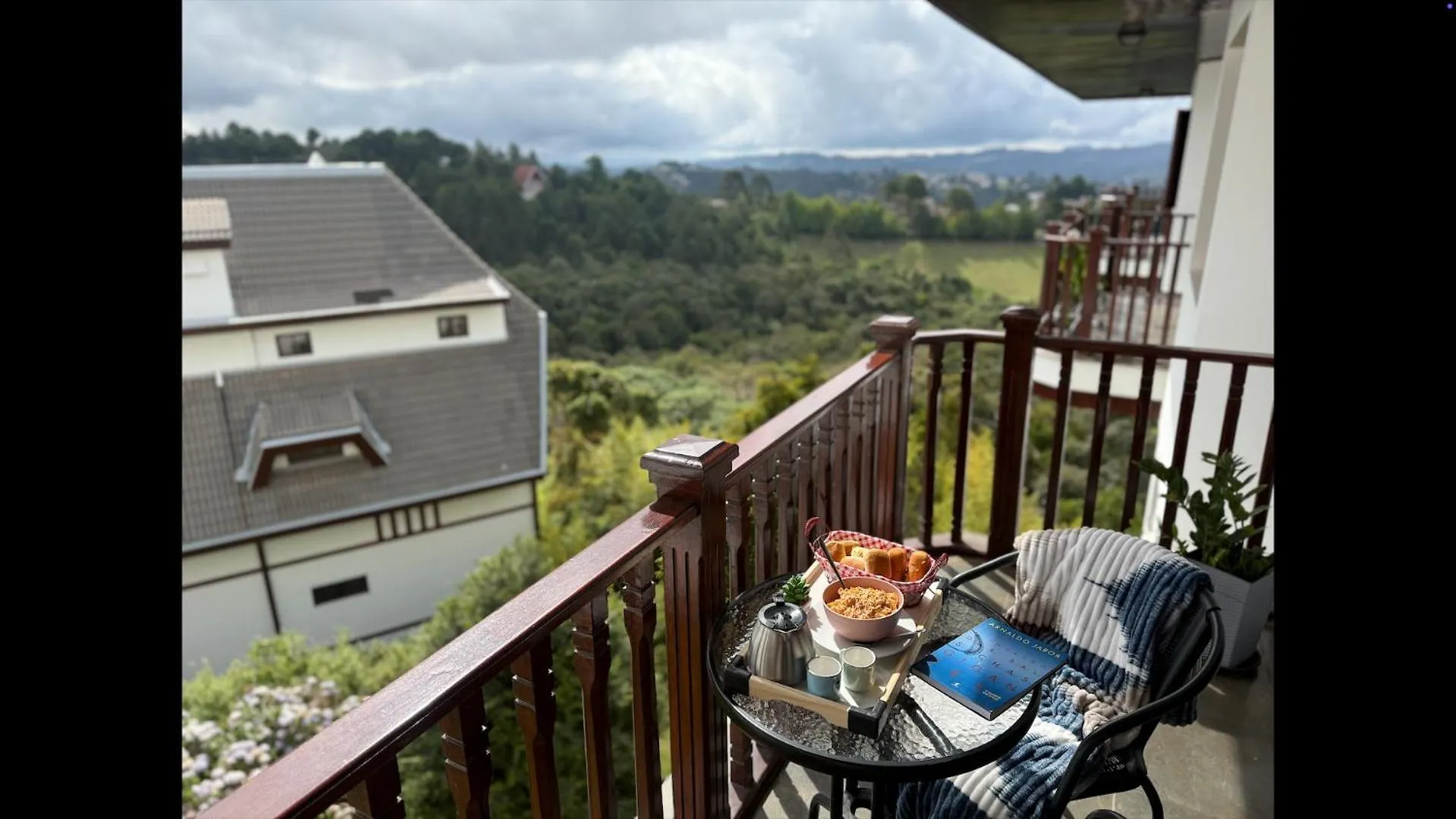 Flat Completo - Piscina Aquecida E Vista P/ Serra Campos do Jordão Dom wakacyjny